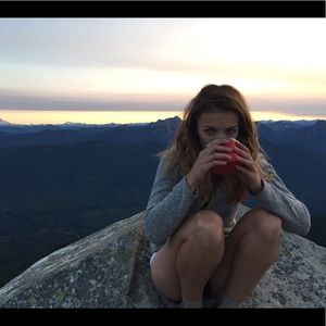 Meet your Posher, Abby